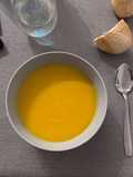 Sopa de calabaza cremosa y saludable