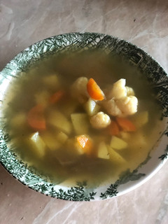 Фото Овощной суп на мясном бульоне.