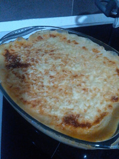 Una foto de Puré de patatas y merluza a la bechamel