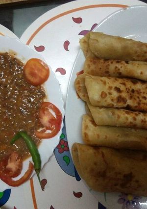 A picture of Chapati with green grams(ndengu).