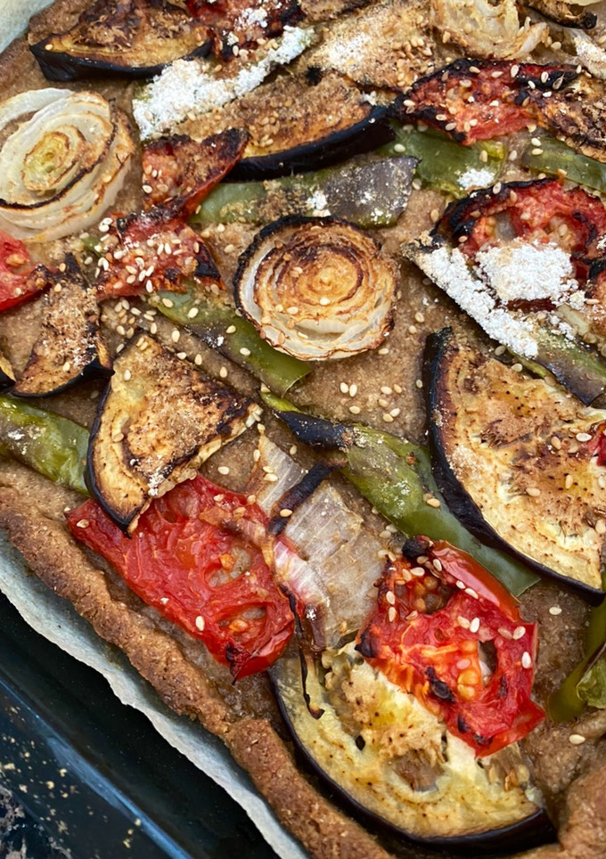Una foto de Coca de verduras