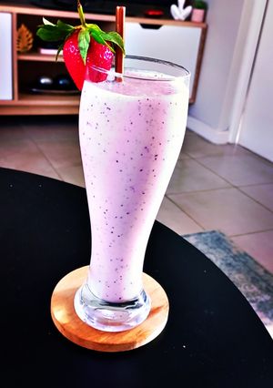 A picture of Easy smoothie.