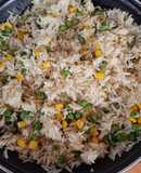 Arroz blanco con elote y chícharo