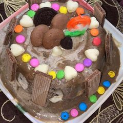 Oreo ice cream cake A picture of Oreo ice cream cake.