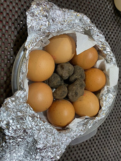 Una foto de Trufar huevos
