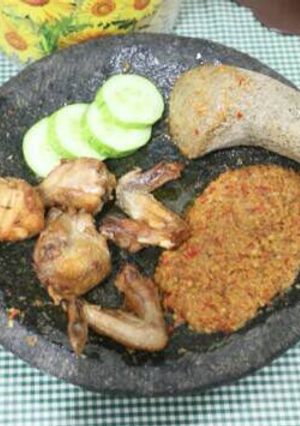 Foto resep Rahasia sambal ayam gepuk