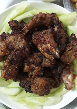 Hình của món Sườn nướng bằng nồi chiên không dầu.
