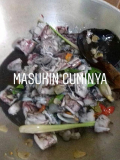 Foto resep Tumis cumi hitam pedas