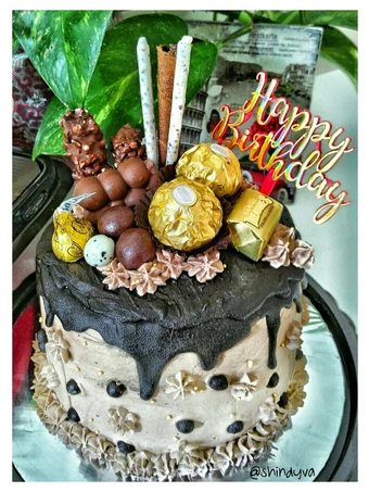 Cara Mudah Menyiapkan Resep  "Choco Drip Birthday Cake" yang Lezat, Bisa Manjain Lidah