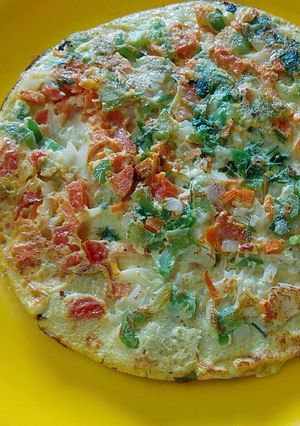 A picture of Oats Egg Omelette.