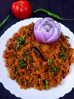 लौकी का भरता (lauki ka bharta recipe in Hindi) रेसिपी मुख्य फोटो