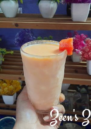 A picture of Papaya Coconut Milk Smoothie.