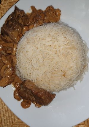 صورة لوصفة بيكاتا للحمة بالمشوم 🥩🍄