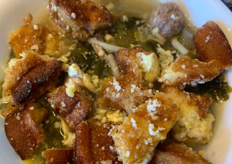 Moms escarole soup