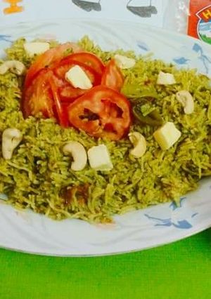 A picture of Palak_Paneer_ Pulao.