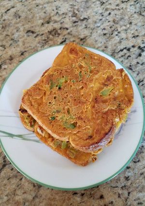 A picture of Besan toast.