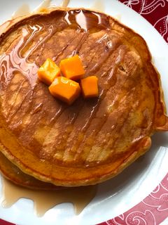 ম্যাংগো প্যানকেক (Mango Pancake recipe in Bengali) রেসিপির প্রধান ছবি