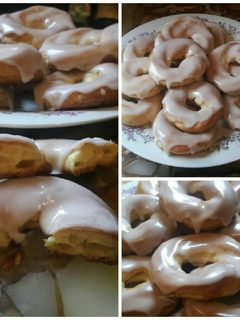 Una foto de Rosquitas de masa bomba con glasé de limón🍋