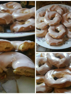 Una foto de Rosquitas de masa bomba con glasé de limón🍋