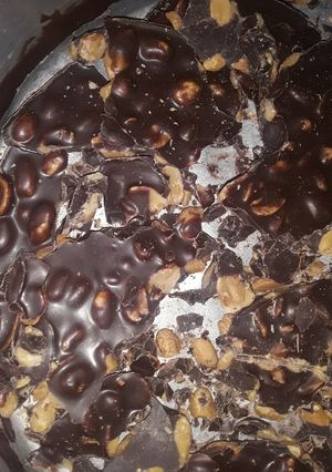 Una foto de Chocolate Block 🍫🥜