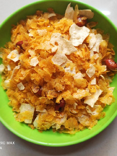 પાપડ પૌવા (papad pauva recipe in gujarati) રેસીપી મુખ્ય ફોટો
