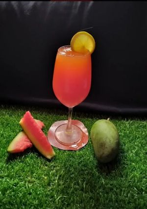 A picture of Mango sunset mocktail.