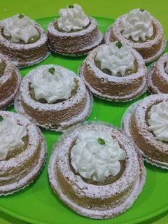 صورة لوصفة كيك فردي بكريمة الليمون 🍋 وشانتيه