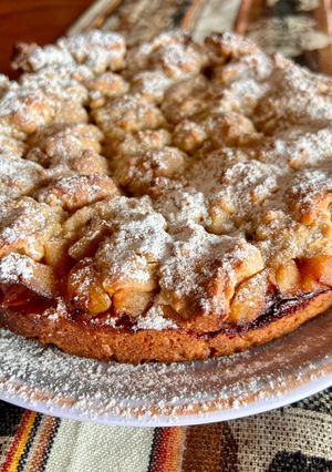 Una foto de Torta de manzana crocante