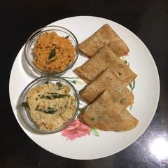 Oats Dosa A picture of Oats Dosa.