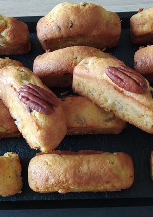 Une photo de Minis cakes bananes/noix de pécan/pépites de chocolat 🍫
