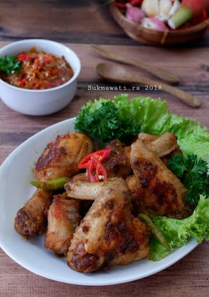 Foto resep Ayam Panggang Bumbu Rujak dengan Sambal Kecombrang