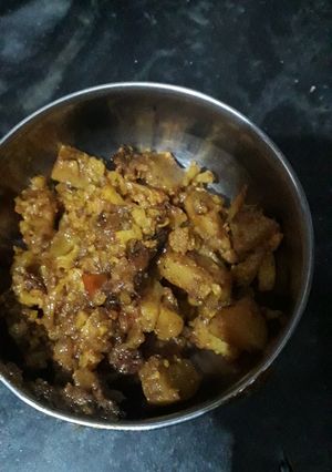 A picture of Cauliflower aloo veg.