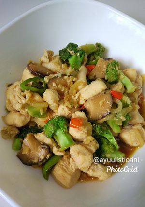 Foto resep 19. Ayam Brokoli Kecap