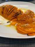Calabaza al horno con crema de queso de cabra
