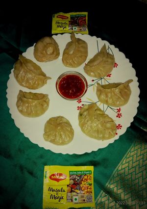 ভেজ মোমো (Vej momo recipe in bengali) রেসিপির প্রধান ছবি