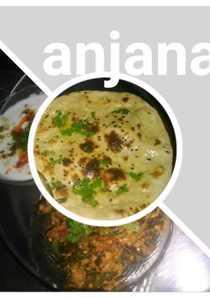 A picture of Tandoori roti on tava.