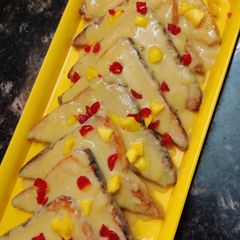 A picture of Caramel custard toast.