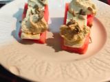 Canape de Sandía, Queso Brie, Hummus y Pipas
