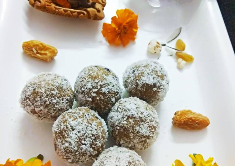 Steps to Make Ultimate Bajra Dates Ladoos