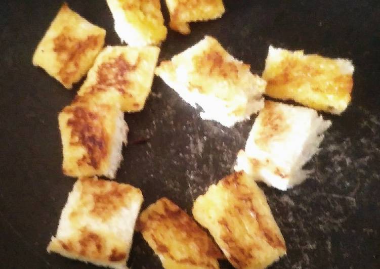 Simple Way to Prepare Quick Croutons