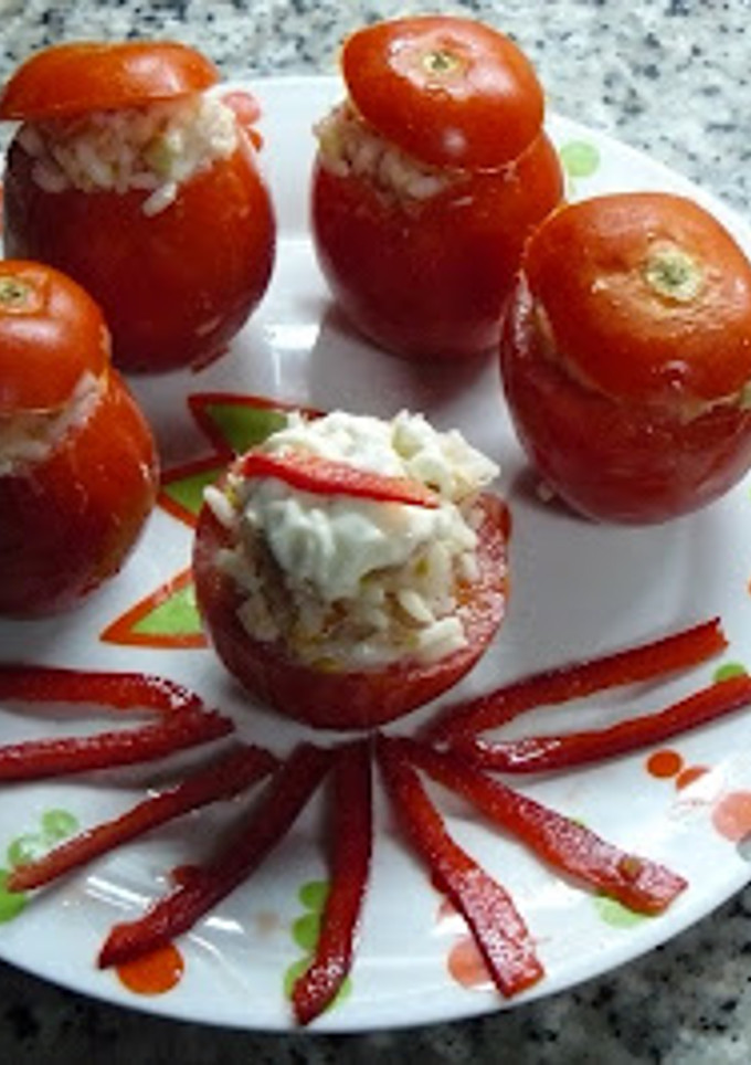 Una foto de Tomates rellenos