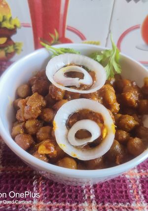 A picture of Chickpea masala.