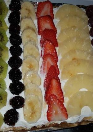 Foto principal de Tarta de hojaldre con frutas naturales