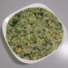 A picture of Five Grains Avocado Porridge with Watercress 西洋菜鳄梨五谷粥.
