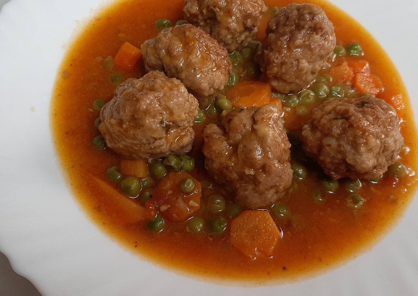 Albóndigas a la jardinera