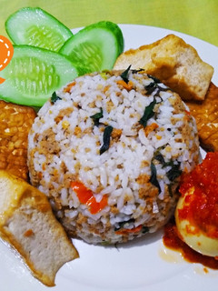 Foto resep Nasi TO T3 (Tutug Oncom Tahu Tempe Telor)