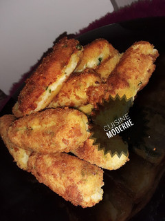 صورة لوصفة معقودة البطاطا 🥔 محشية جبن 🧀 😋🧀