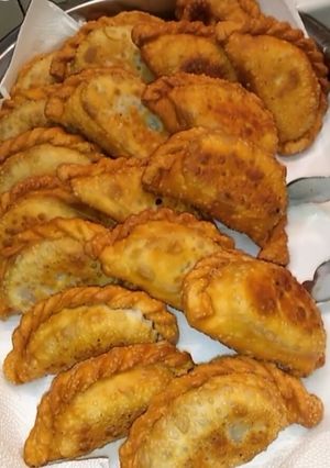 Una foto de Empanadas de carne dulce