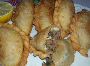 Una foto de Empanadas Criollas de Carne, jugosas