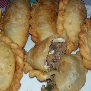 Empanadas Criollas de Carne, jugosas
